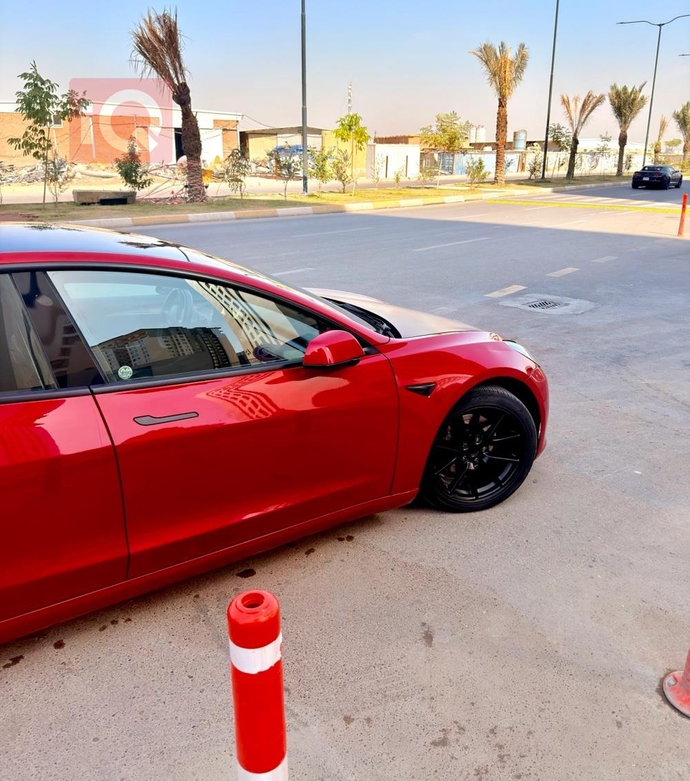 تسلا موديل 3